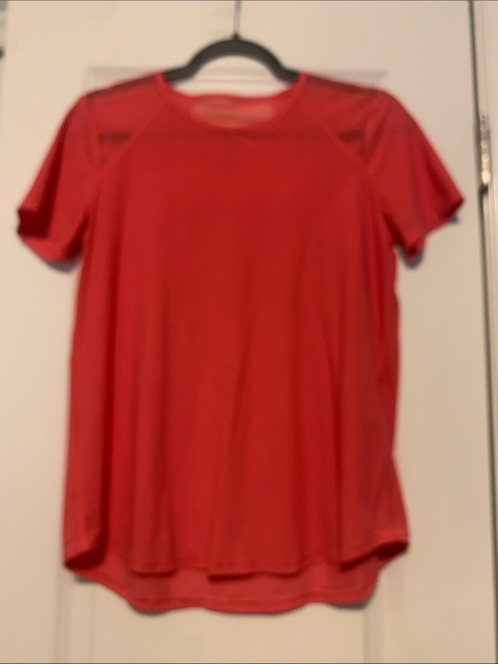 Lululemon Sculpt Tee, Sz 8
Good Condition
